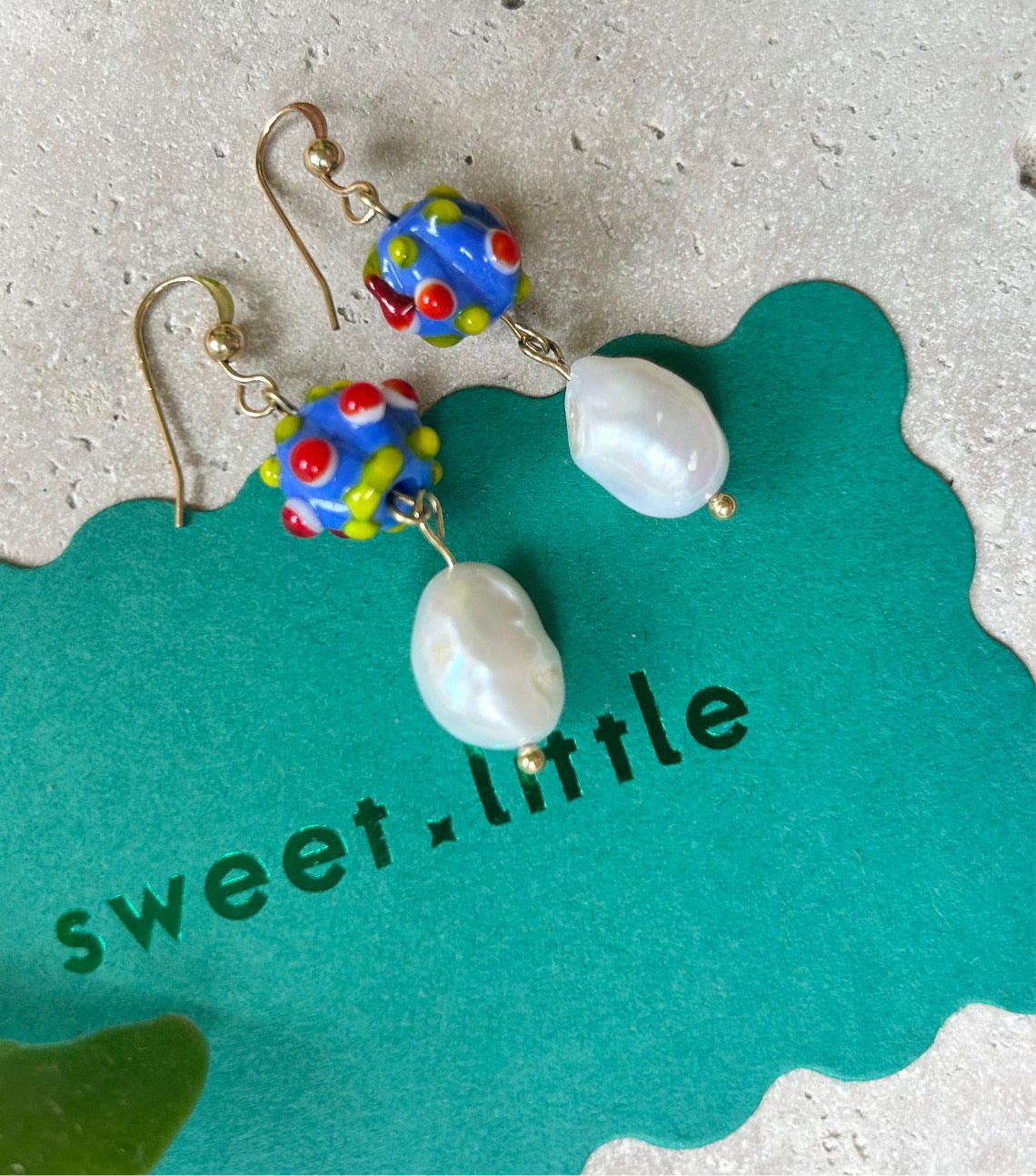 #0047 Spotted Sphere Earings