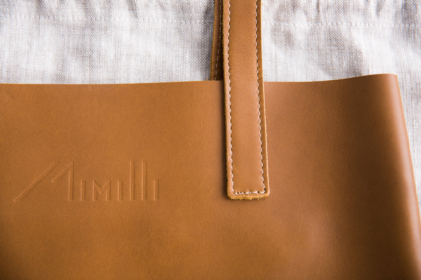 PEAKS Tan Leather Tote Bag